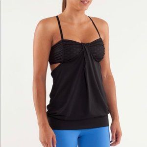 Lululemon hot but not tank !!! 💜😍😍😍hot!!!